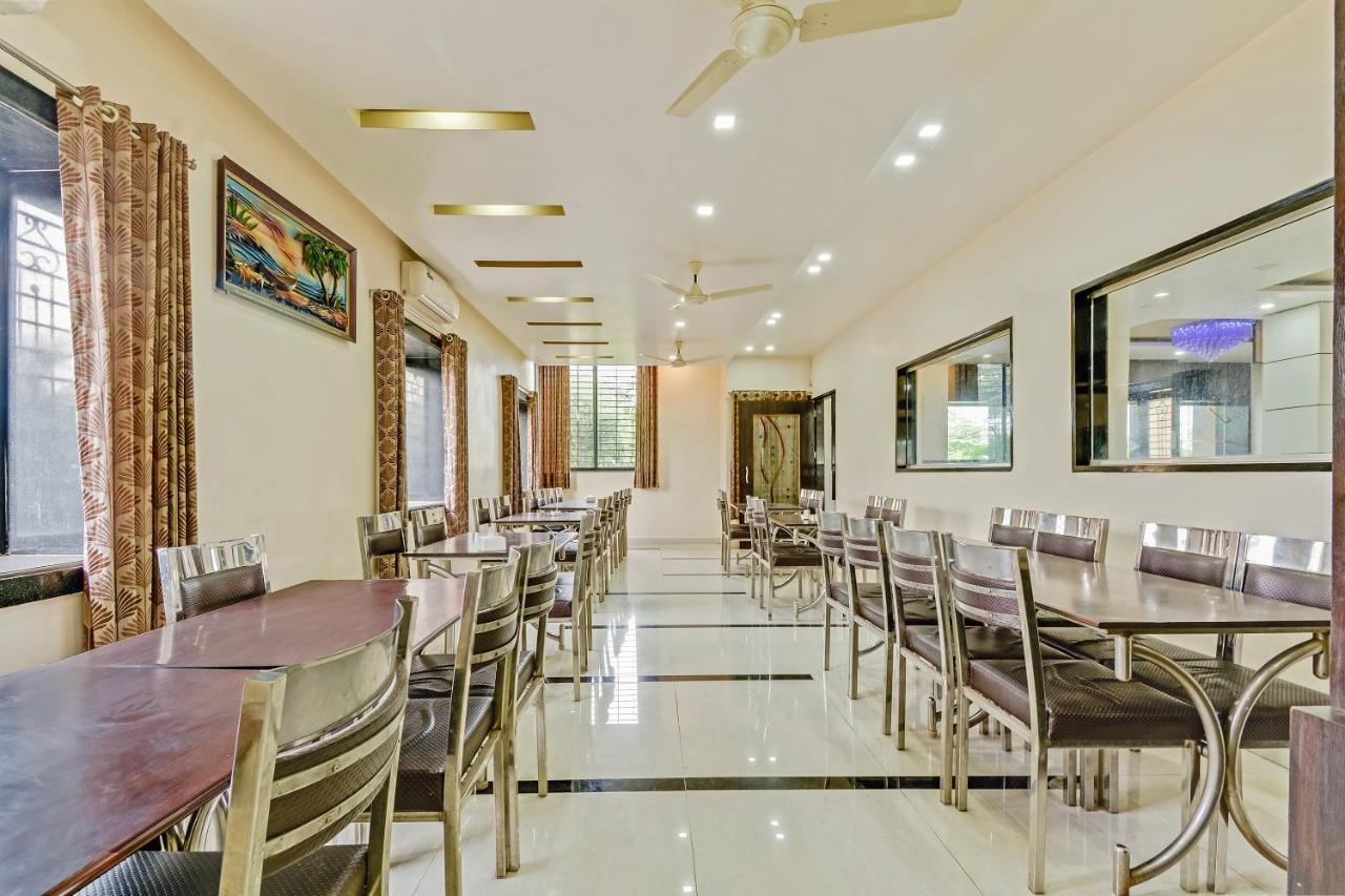 Oyo 48352 Hotel Bhagyalaxmi Kāla Kültér fotó
